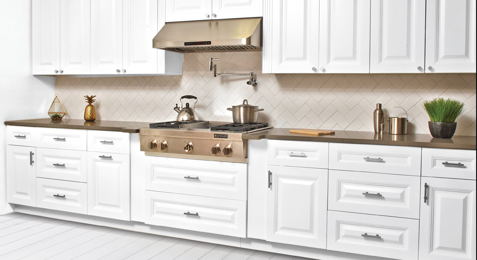 Elitecraft- Classic White